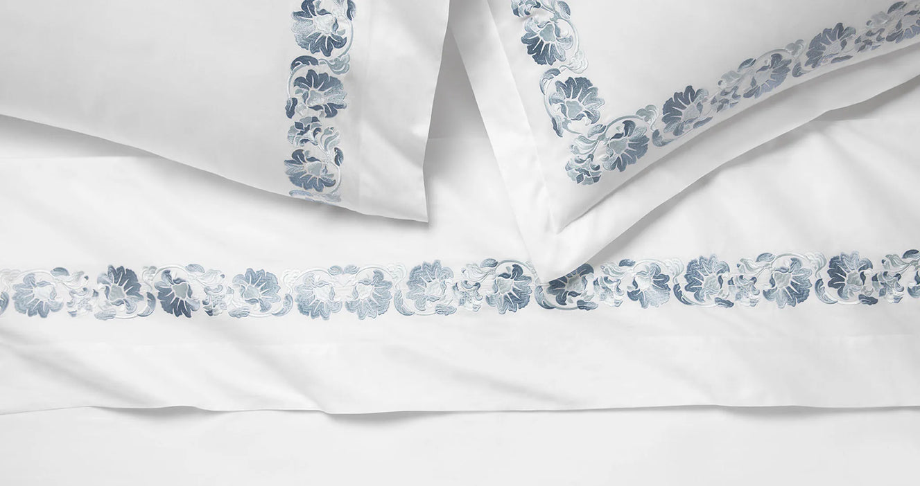 SFERRA Tralicio white and sea embroidered bedding detail